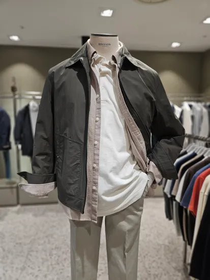 앤지드에디션 25년 S/S 온우라 카라넥 베이직 블루종 점퍼