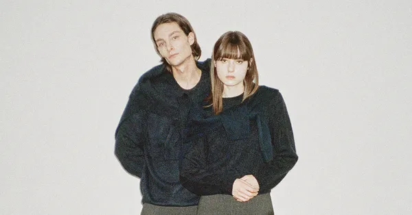 THEY 버튼카라 여름용 반팔니트