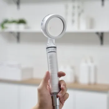 아끼오 녹물제거 필터 샤워기 1개